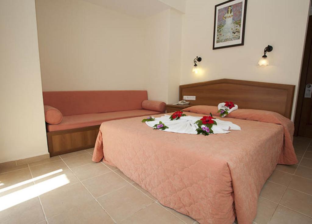 Karbel Beach Hotel Олудениз Экстерьер фото