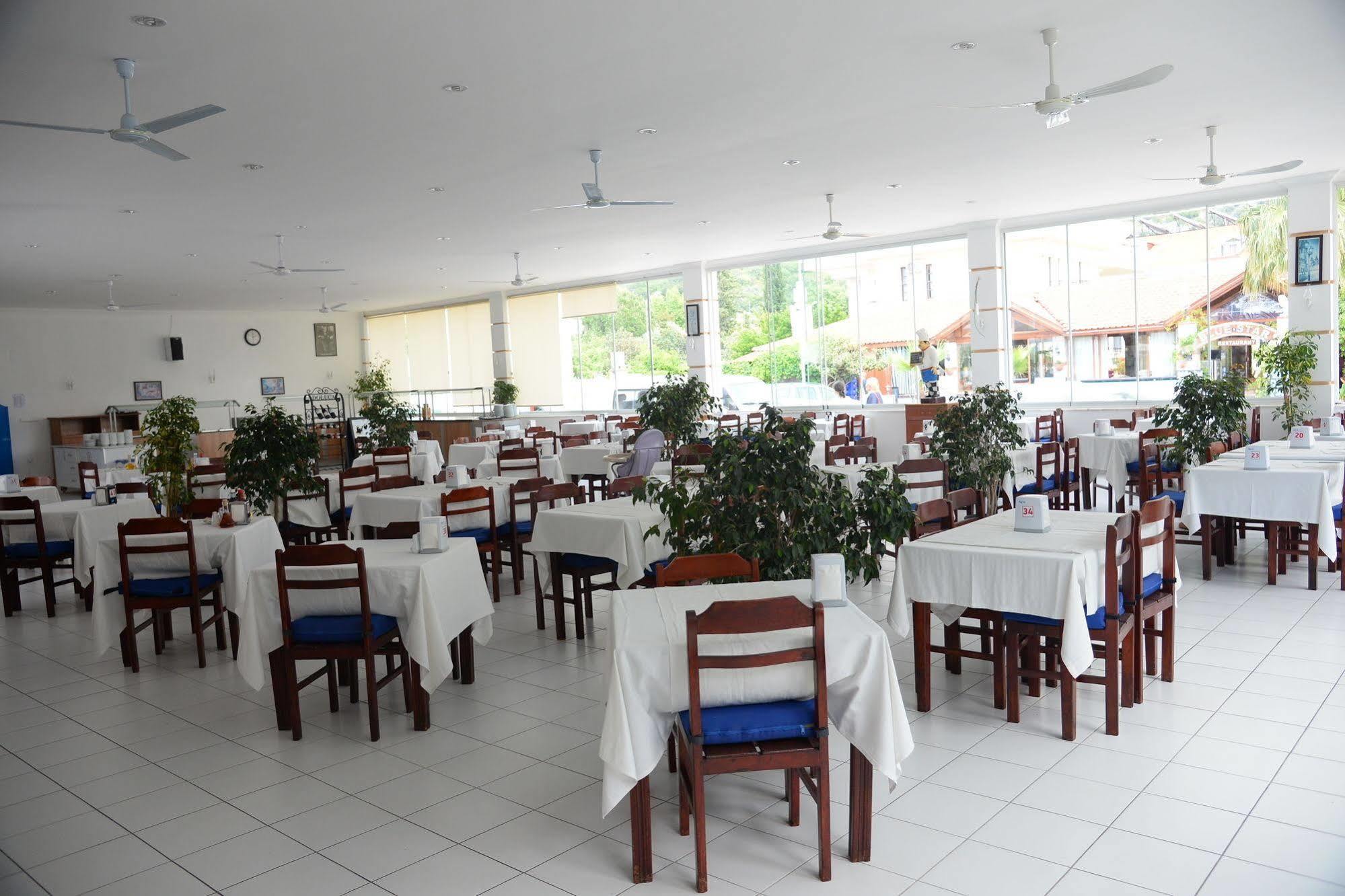 Karbel Beach Hotel Олудениз Экстерьер фото